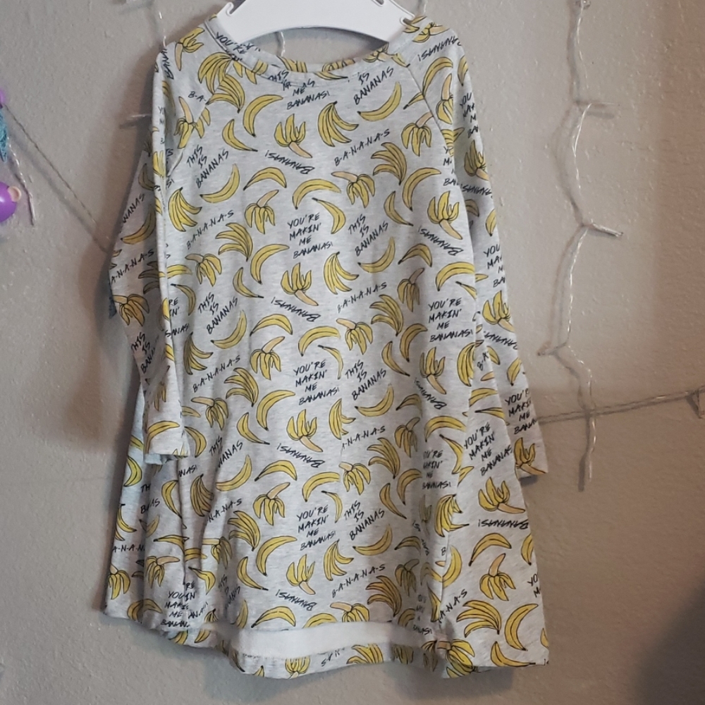 Girls dress